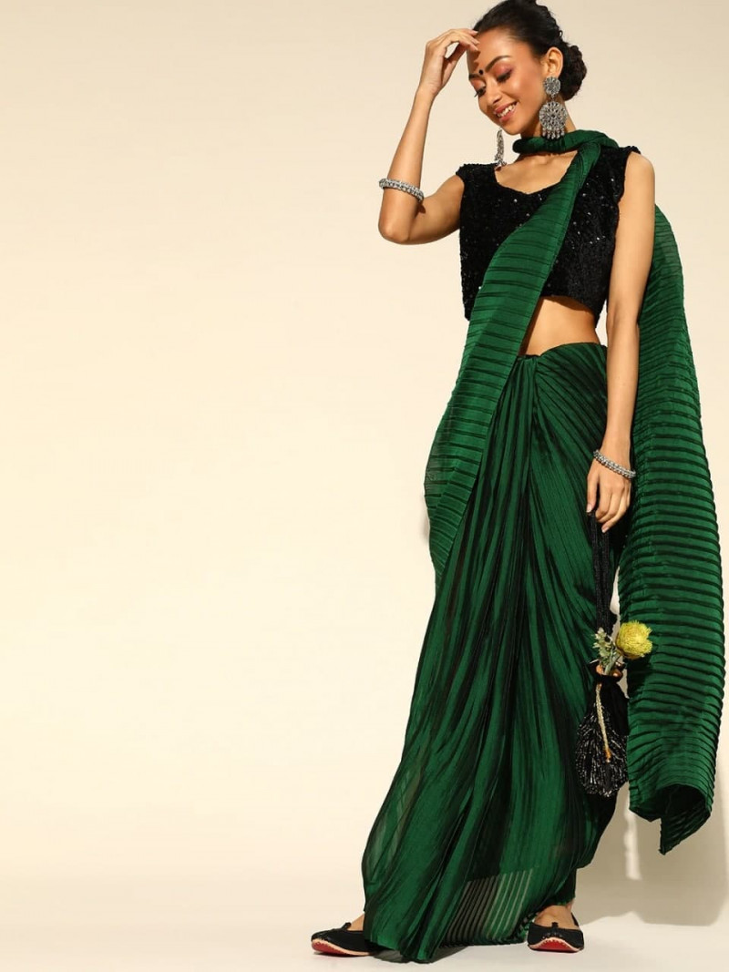 Soft Georgette Crushed Plain Saree 