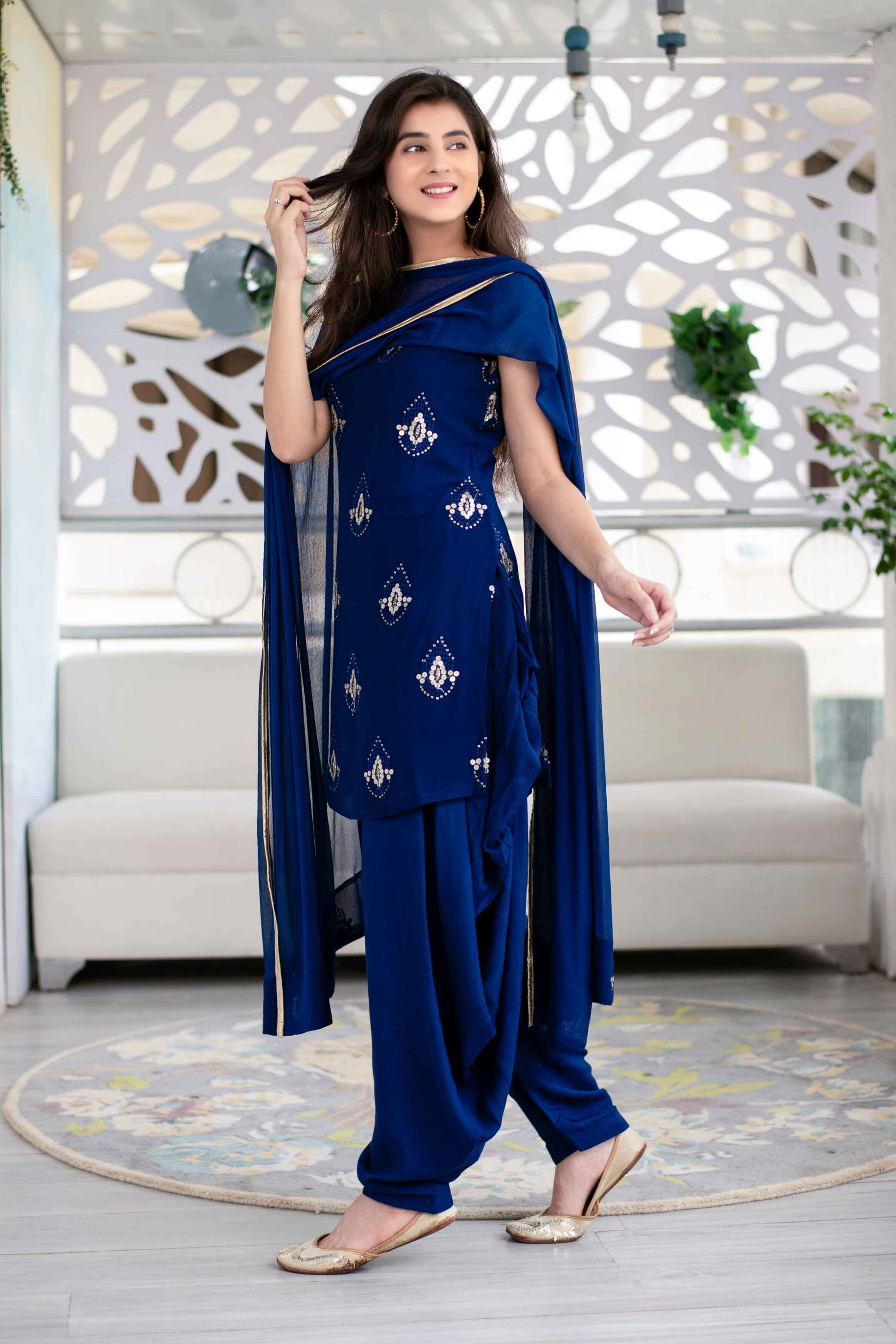 Navy blue suit girl clearance