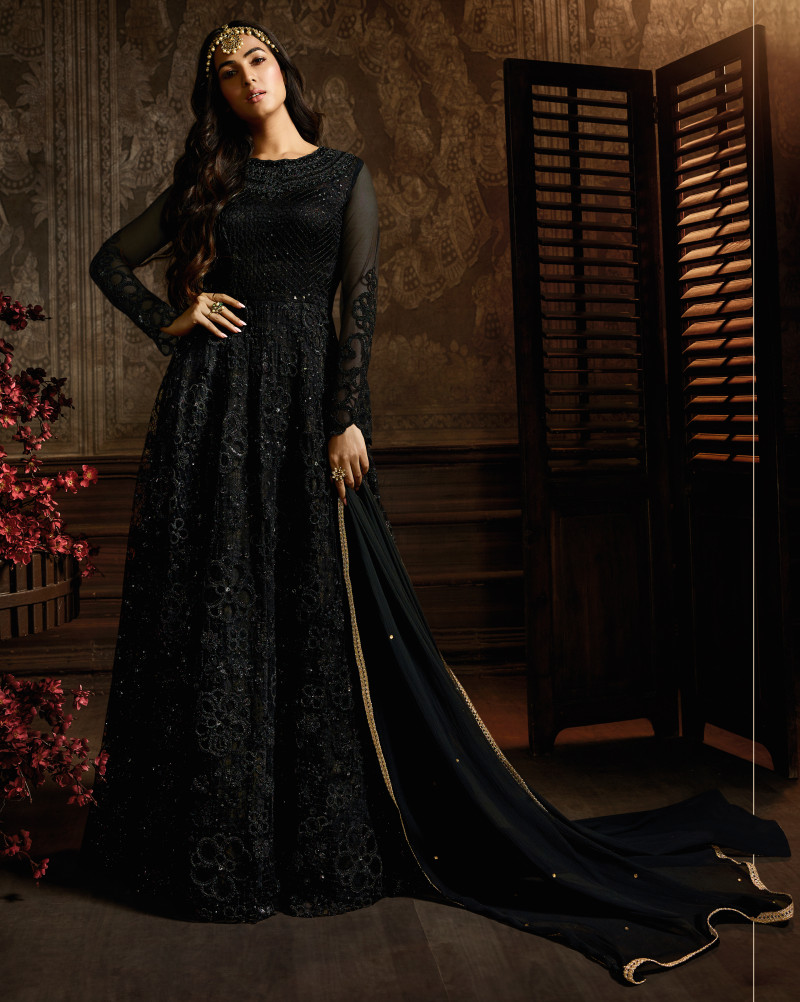 Sonal chauhan deals anarkali suits