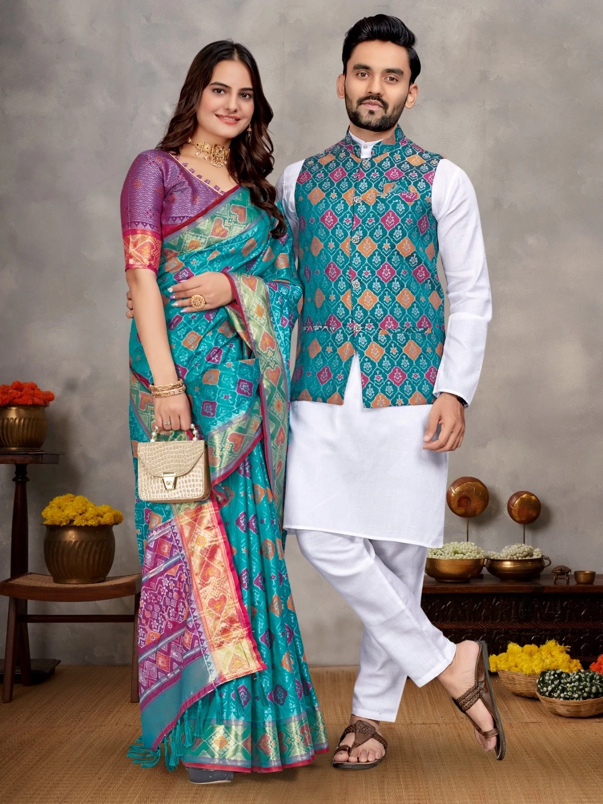 Ensemble Couple Sari Georgette Avec Kurta Pyjama STEP N | Tenue Traditionnelle Pour Fête, Mariage, Occasion Spéciale