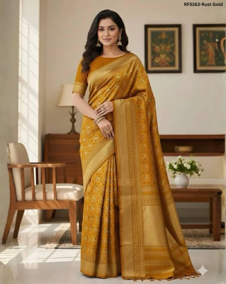 Elegant Soft Lichi Silk Saree with Jacquard Weave!