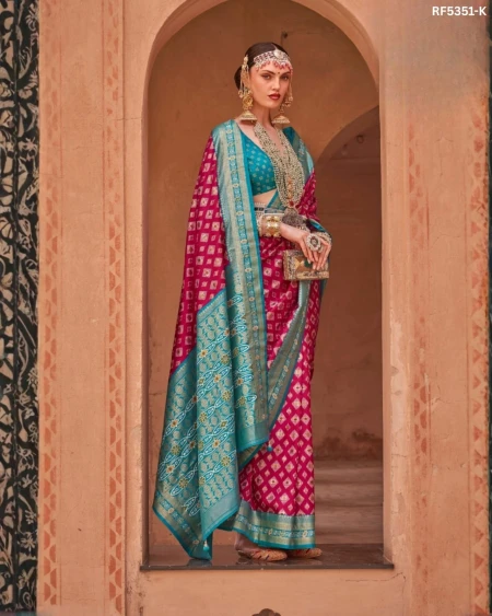 Drape the Joy of Festivals 💖 PV Silk Woven Saree!