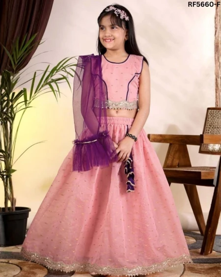 Reeta Fashion