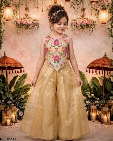 Reeta Fashion