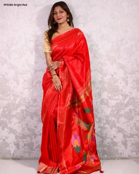Elegant Paithani Silk Saree with Golden Zari & Meenakari Motifs!