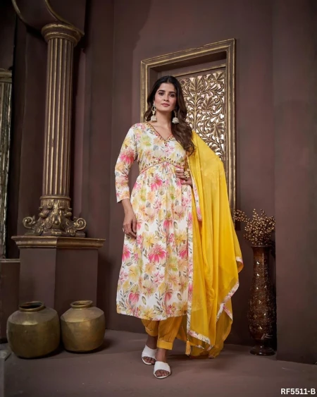 Handwork Kurti Set with Najmin Dupatta Elegant Ethnic Wear!