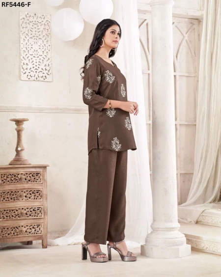 Reeta Fashion