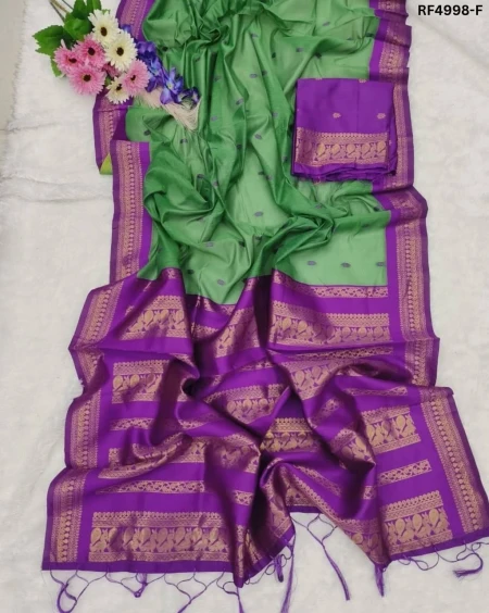 Elegance Woven: Kalyani Cotton Saree with Zari Charm!