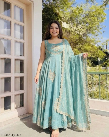 Fendy Silk Embroidered Sharara Set with Lace Border Dupatta!