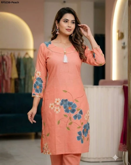 Stylish Poly Rayon Printed Top for Women!