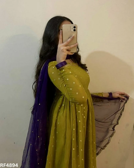 Reeta Fashion