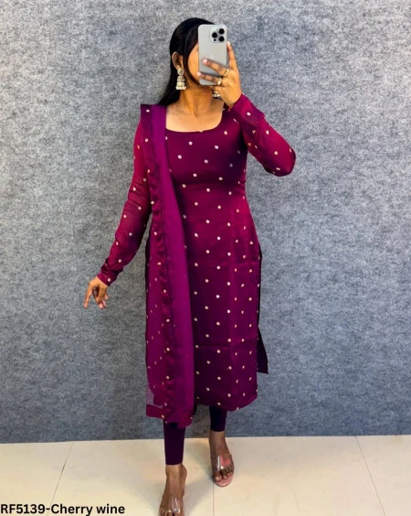 Reeta Fashion