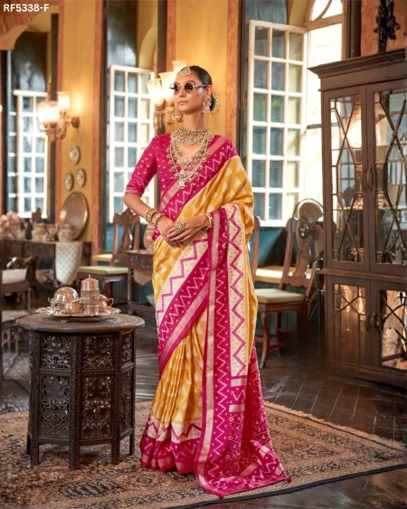 Reeta Fashion