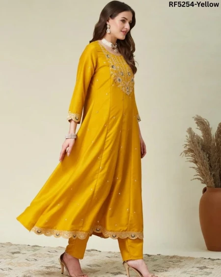 Reeta Fashion