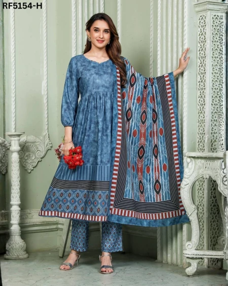 Premium Cotton Blend Printed Kurti Set for Elegant Look!