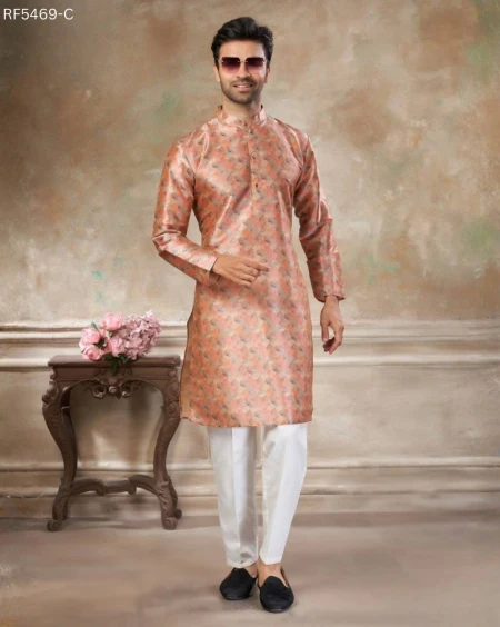 Reeta Fashion