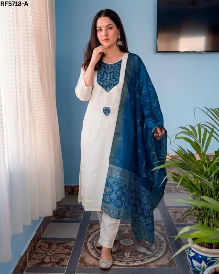 Cotton Blend Straight Cut Kurti Set with Printed Chanderi Dupatta – Elegant Ethnic Wear