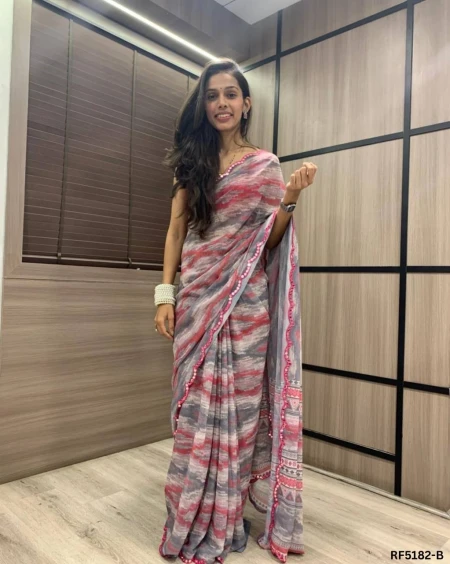 Elegant Georgette Digital Print Saree with Mirror Work!