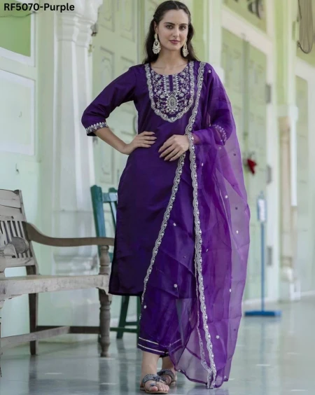 Timeless Style: Roman Silk Kurti Set with Delicate Embroidery!