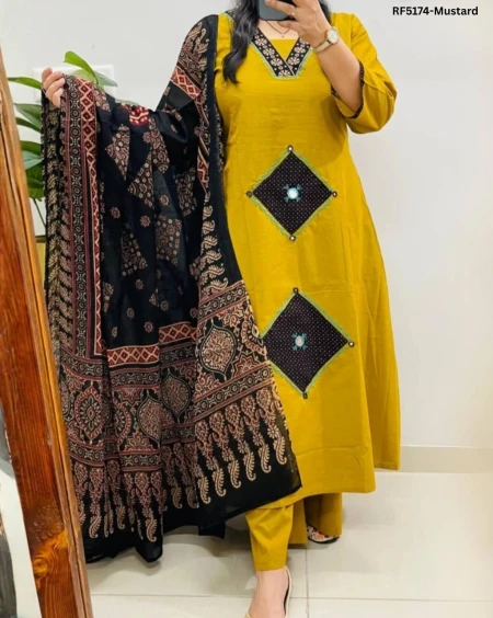 Roman Slub Kurti Set with Hand Work!