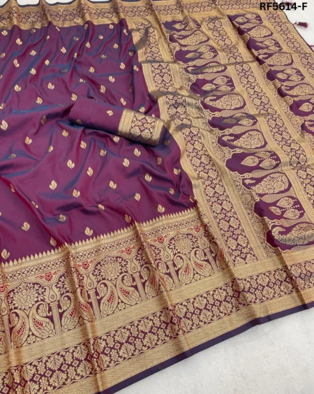 Soft Blend Silk Saree with Zari Weaving!