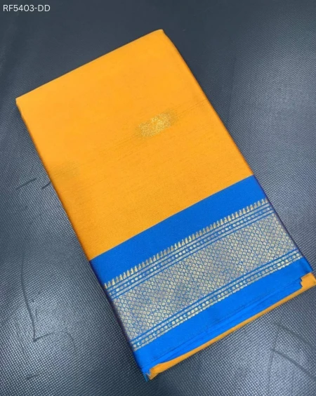 Cotton Silk Saree with Gold Weaving Border Unstitched Blouse Elegant Festive Wear for Women!