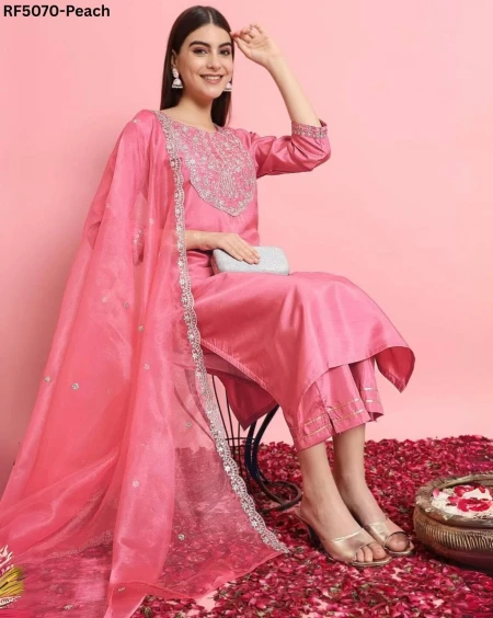 Timeless Style: Roman Silk Kurti Set with Delicate Embroidery!