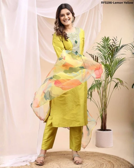 Elegant Taffeta Silk Kurti Set with Embroidered Kurta & Floral Organza Dupatta!