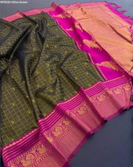 Elegant Kalyani Cotton Saree with Golden Zari Work!