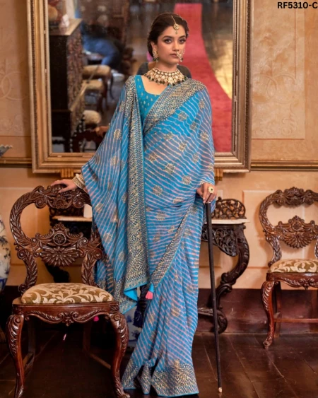 Effortless Elegance – Georgette Saree with Rich Jacquard Weaving!
