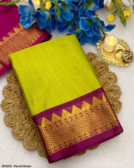 Elegant Cotton Silk Saree with Unstitched Blouse!