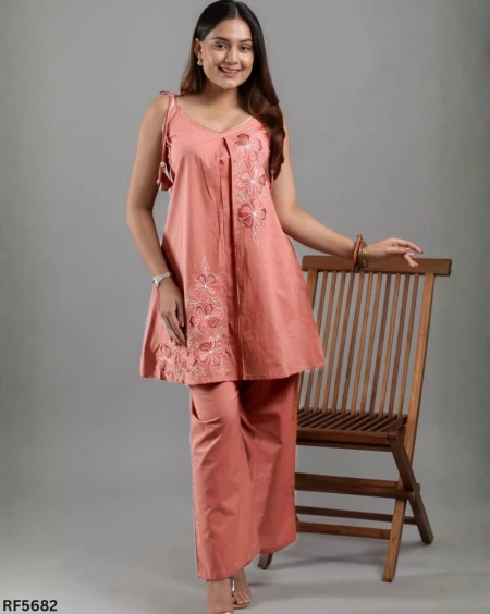 Reeta Fashion