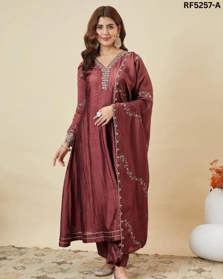Timeless Elegance – Embroidered Vichhitra Silk Suit Set!