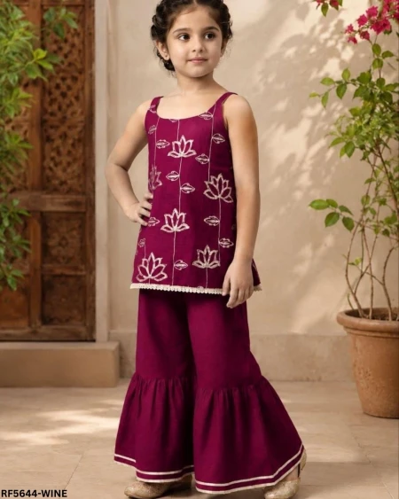 Reeta Fashion