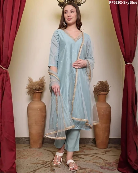 Elegant Chanderi Silk Kurti Set!