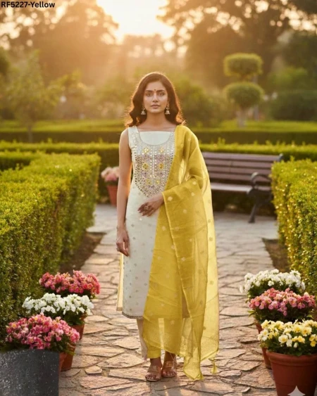 Elegant Shimmer Buti Jacquard Unstitched Suit Material with Dupatta!