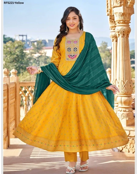 Elegant 14KG Rayon Gown Set with Sequin Embroidery & Foil Print!