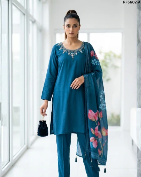 Elegant Viscose Roman Kurti Set with Hand Work & Chanderi Dupatta!