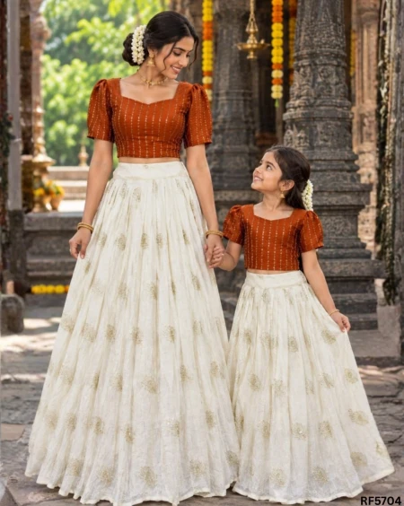 Reeta Fashion