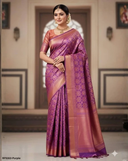 Elegant Soft Lichi Silk Saree with Jacquard Weave!