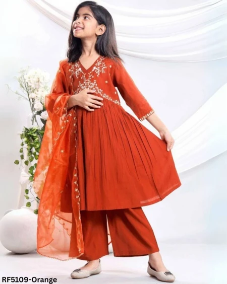 Reeta Fashion