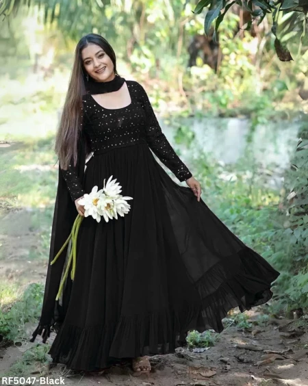 Elegant Long Georgette Gown With A Full Flared Silhouette!