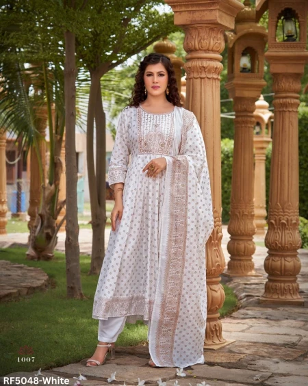Reeta Fashion