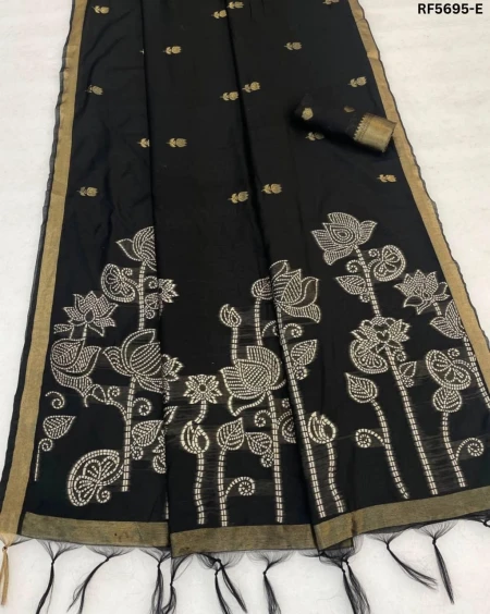 Elegant Maheshwari Cotton Saree with Rich Gold Zari Work!