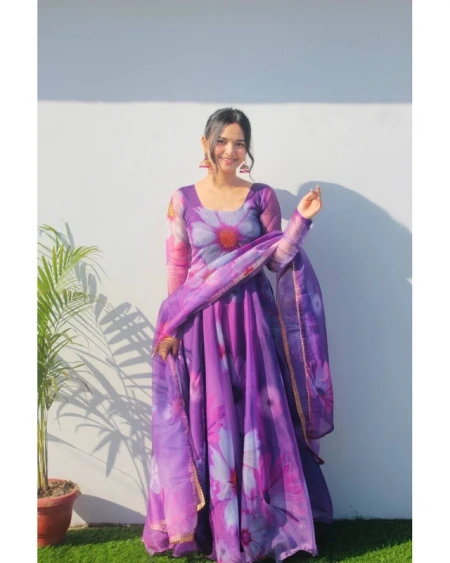 Reeta Fashion