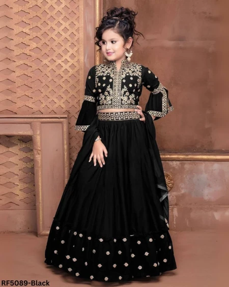 Reeta Fashion