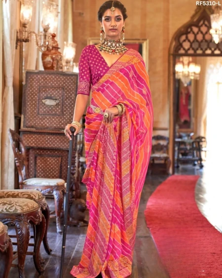 Effortless Elegance – Georgette Saree with Rich Jacquard Weaving!