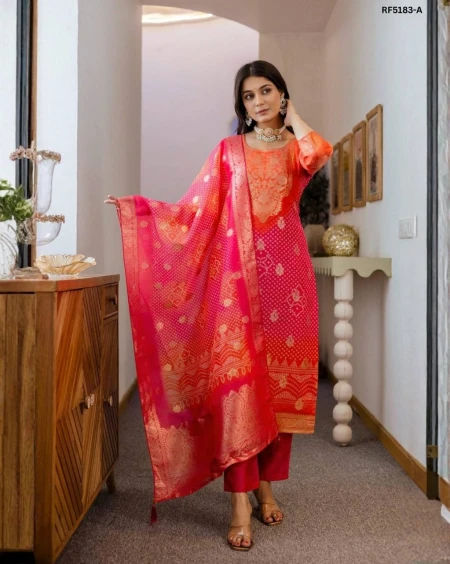 Pure Chanderi Cotton Kurti Set with Viscose Gadhwal Bottom & Dupatta!