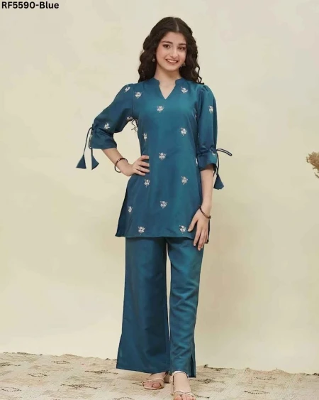 Reeta Fashion