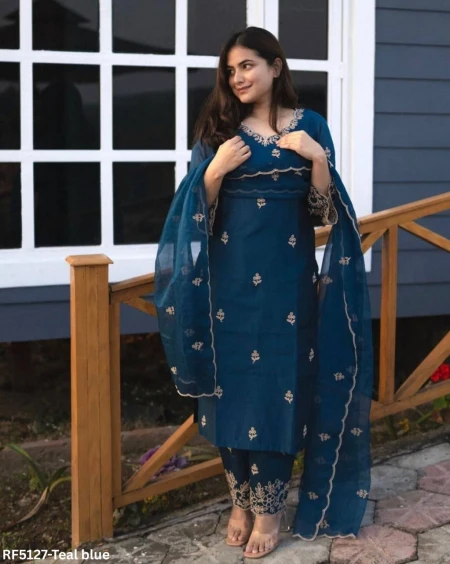 Reeta Fashion